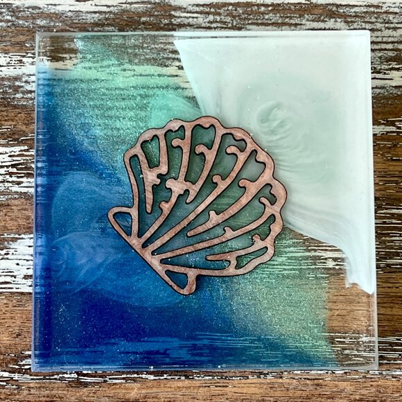 Ocean Animals Ocean Waves Resin Drink Coasters Set of 4 Beach House Dolphin - Picture 4 of 8